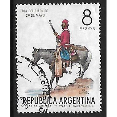 ARGENTINA REP 1966 ARMY DAY 8p MILITIAMAN OF GUEMES INFERNALS SG1170 FINE USED