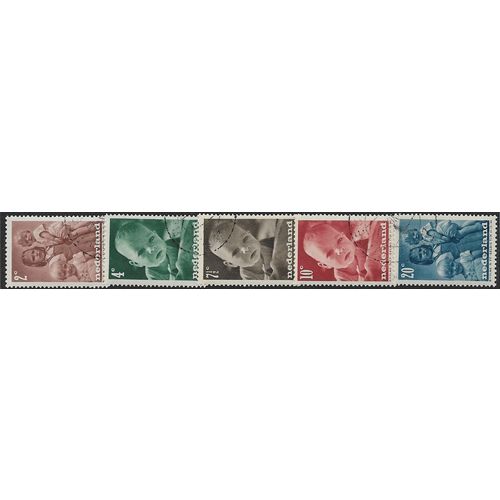 1947 NVPH 495/499 - cancelled
