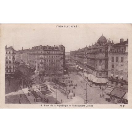 Place de la Republique Lyon France Postcard Used VGC