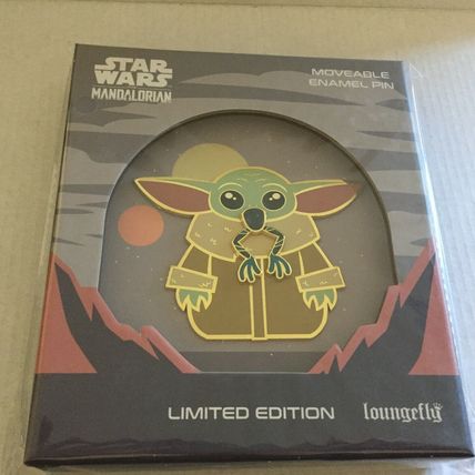NEW Star Wars The Mandalorian "The Child" Eating Frog LE 1500 3" Collector Box