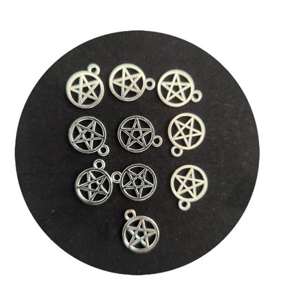 Pack of 10 Tibetan Silver Pentagram Pendant Charms 16mm x 13mm Wicca Witch CH1