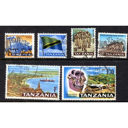 Tanzania QEII 1954 sg128/34,136/40 - FU