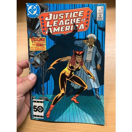 DC COMICS JUSTICE LEAGUE OF AMERICA #239 JUNE 1985 (VFN+) COMIC (LL)