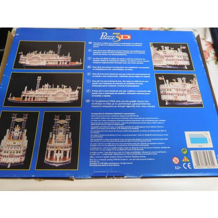 Puzz 3D MISSISSIPPI STEAMBOAT 718 pieces dated 1998