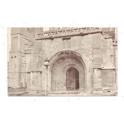 NICE PRINTED POSTCARD THE SOUTH PORCH MALMESBURY ABBEY WILTSHIRE(1744)