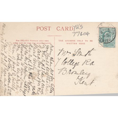 Market Place Helmsley (posted 1904) Yorkshire Postcard (YKS77604)