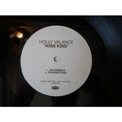 12" SINGLE.2002..PROMO. HOLLY VALANCE .. KISS KISS. LONDON DJ464. NEAR MINT