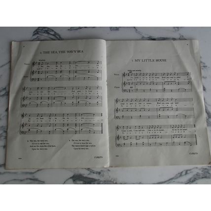 New Nursery Jingles (Elizabeth Barnard - 1939) Childrens Music Song Singing Book