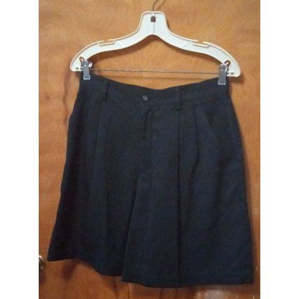 LizSport Black Polyester/Rayon Ladies Shorts, Size 12