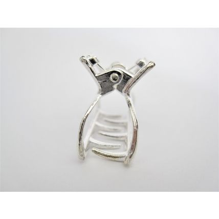 Tiny small silver tone rounded metal hair claw clip