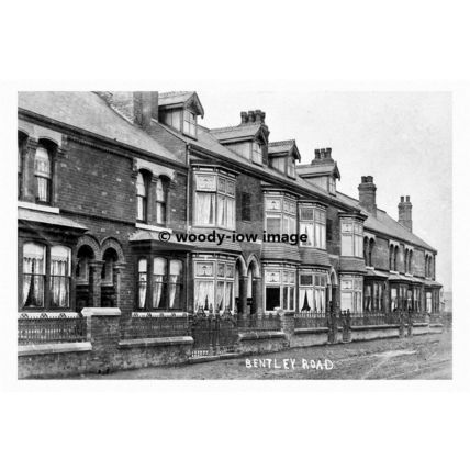 pt6545 - Bentley , Bentley Road , Yorkshire - print 6x4