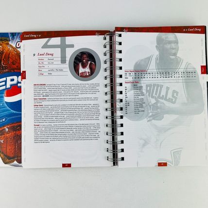 Chicago Bulls 40th Anniversary Media Guide 1966-2006