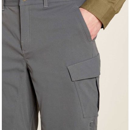 Sherpa Adventure Gear Mens Bara Cargo Hiking Shorts Colour Kharani Sizes 34" 36"