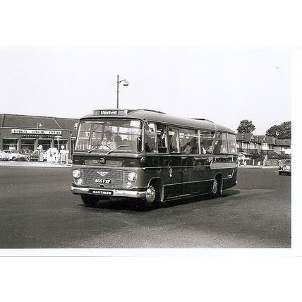Black & White Photo of United Service Transport Co. Ltd. of London SW9 - 855 FXP