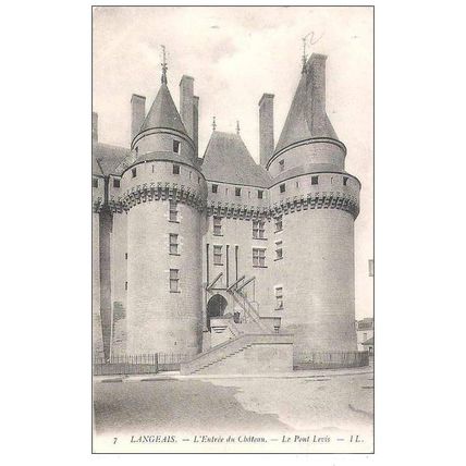 37 - Langeais - l'entrée du château