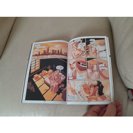 Bite Club : DC Vertigo : Graphic Novel : vf