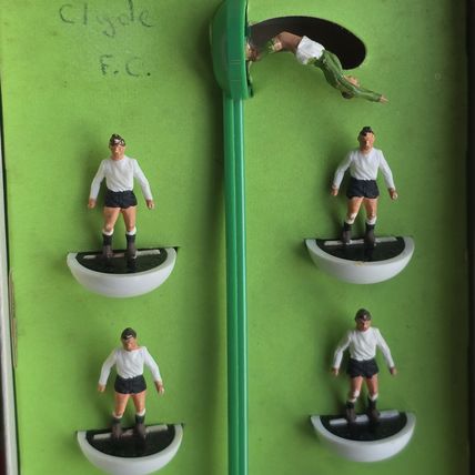 Subbuteo HW TEAM AUSTRIA FULHAM GERMANY COMPLETE SET