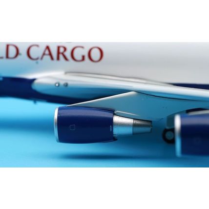 B747-400F(SCD) BRITISH AIRWAYS CARGO REG N495MC W/STAND - JC WINGS SA2008C 1/200