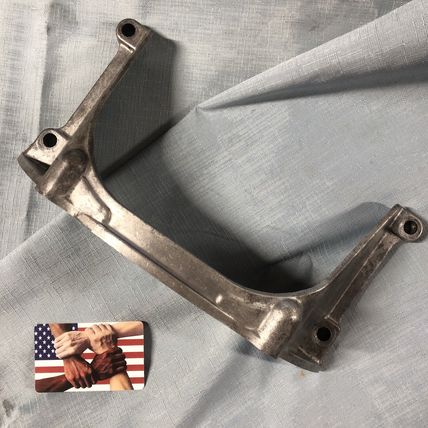 Volvo 8250139 Transmission Aluminum Bracket 240 260 740 760 780 940 SE 960