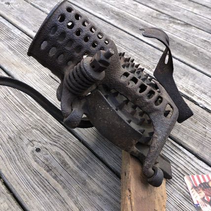 Vintage Original Cast Iron Black Hawk Corn Cob Sheller + Barn Wood early 1900's