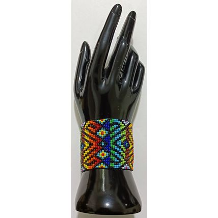Traditional Huichol Art. Mexico Glass Seed Beads Bracelet. Crazy Waves 3
