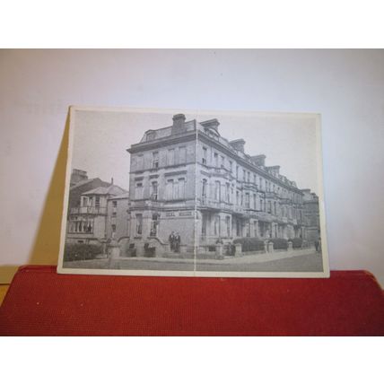 UNKNOWN HOUSE POSSBLY IN OXFORD unused vintage postcard =