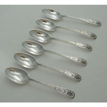 Six Silver 5+" Bright-cut Old English Star Teaspoons Sheffield 1900, 131mm, 124g