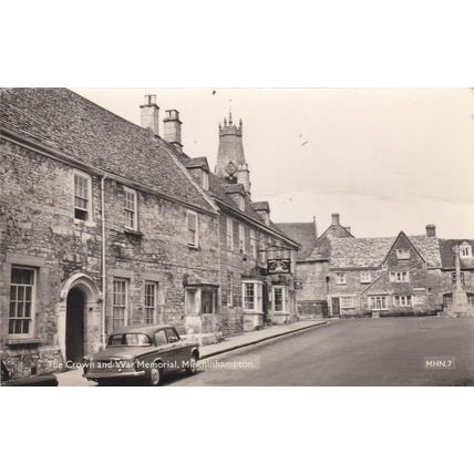 EC818 MINCHINHAMPTON - THE CROWN AND WAR MEMORIALR/P POSTCARD