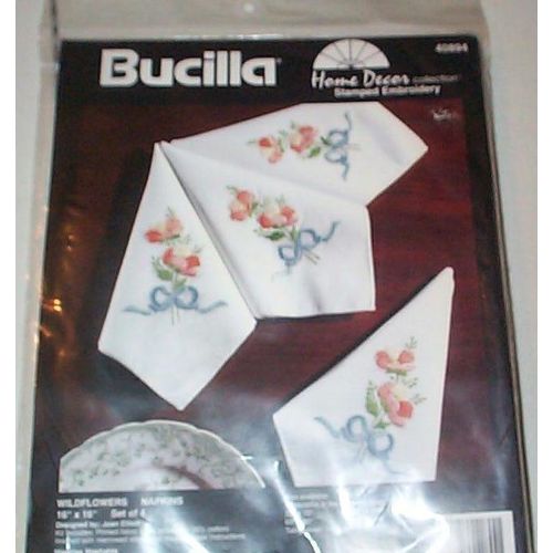 1994 Bucilla Tablecloth and Napkins - Wildflowers - 60x90 - 8 Napkins