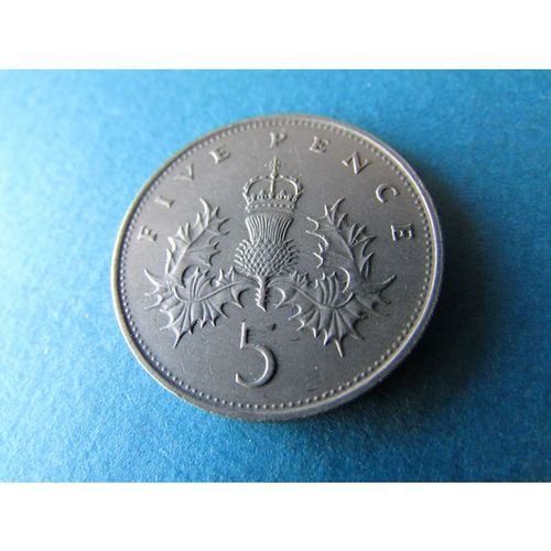 1988 QUEEN ELIZABETH II FIVE PENCE - COIN - 3 FREE POST. AT