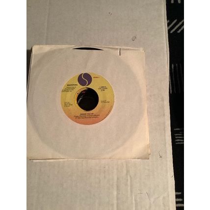 Madonna..Dress You Up../ Shoo Bee-Doo..Sire..28919.45 RPM