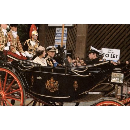 Royal Coach to Queen Mothers 1982 Thanksgiving Service Postcard