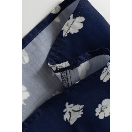 Blue Floral Print Half Sleeve Contrast Trim V Neck Blouse