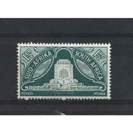 SouthAfrica.SG132 1 1/2d Voortrekker Monument,Pretoria.Mounted Mint.Aug25