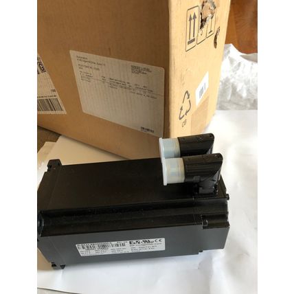 NEW B&R 8LSA44.EB030D200-0 SYNCHRONOUS SERVO MOTOR,M0ND1,3000RPM,400V,AA