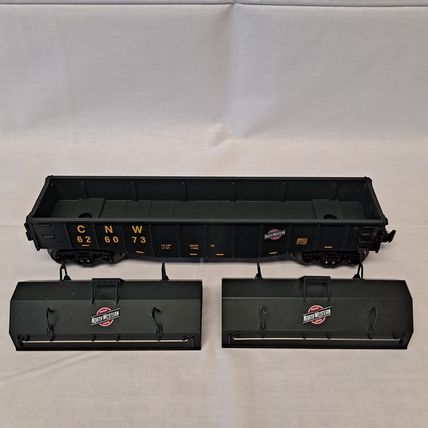 Lionel Lines 626073 C&NW GONDOLA CAR w/Coil Covers O gauge Train 1:48 Scale