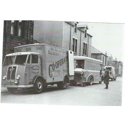 COMMERCIAL VAN SEDDON DIESEL DELIVERY VAN CO-OP PUBLISHED 199O INC UK POST