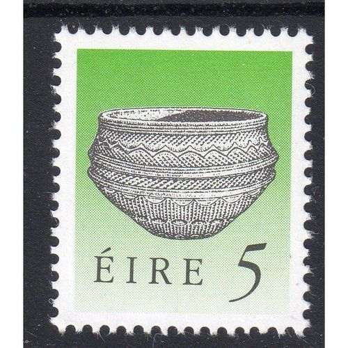 Ireland 1990 Sg749 5 p black & brt green FRESH UN MOUNTED MINT MNH (G56)