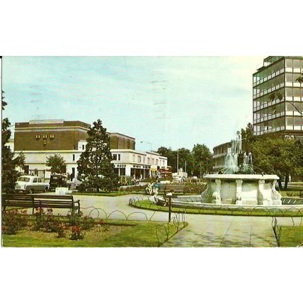 Hampshire SOUTHAMPTON Civic Gardens & ABC Cinema Postcard (PT2788)