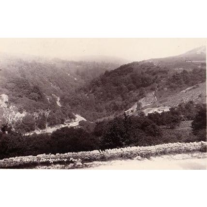 Walking Hiking In Derbyshire Upper District 1980s Peak District Postcard