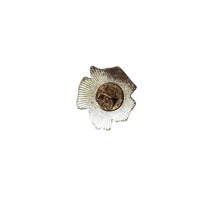 White Rose Pin Badge Fun Comic Flower Yorkshire Brooch 2.6 cm x 2.4 cm BA210
