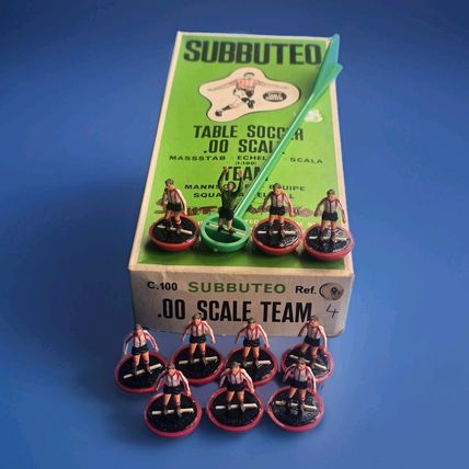 VINTAGE SUBBUTEO HW HEAVYWEIGHT NUMBER 9 BOX SUNDERLAND SHEFFIELD UTD BRENTFORD