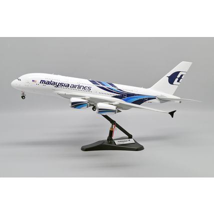 AIRBUS A380 MALAYSIA AIRLINES REG: 9M-MNB WITH STAND - JC WINGS JC20057 1/200