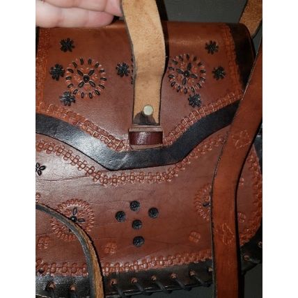 ANTIQUE VINTAGE 70'S LARGE STAMPED LEATHER SADDLE BAG SHOULDER PURSE BEAUTIFUL