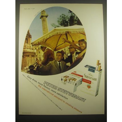 1966 Peter Stuyvesant Cigarettes Ad - the Piazza Venezia, Roma