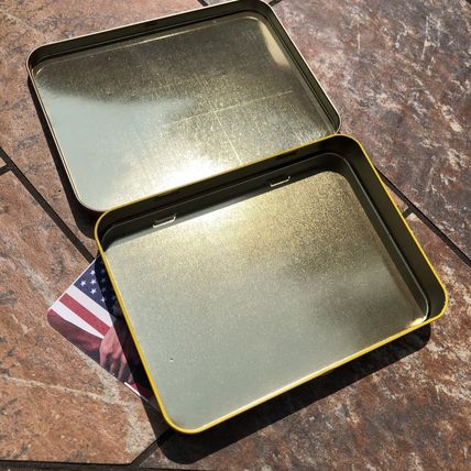 1994 Chiclets Gum Metal Tin Warner Lambert Company Mondelez Really Delightful