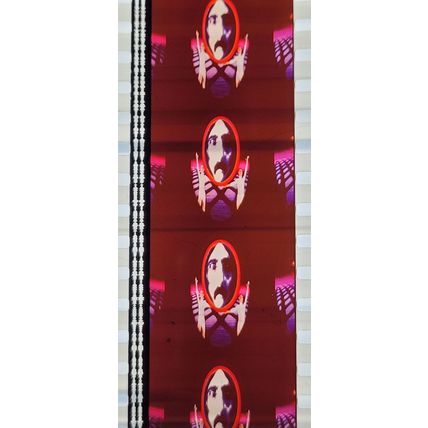Alice Cooper. Pk MTP -BGs - A002b . 1 STRIP OF 5 - 35MM FILM CELLS.