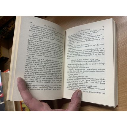 1961 AGATHA CHRISTIE 1ST EDITION "THE PALE HORSE" HARDBACK BOOK (P3) AA