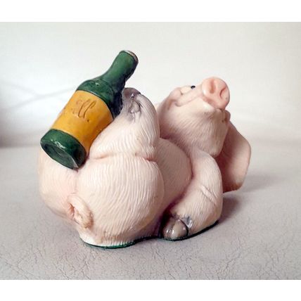 Piggin' Pigs by David Corbridge : Piggin' Paralytic