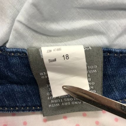 Torrid High Rise 5" Stretch Denim Shorts Size 18 Distressed Button Fly Blue